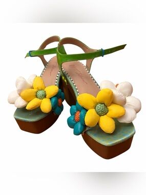 Betsey Johnson Floral Platform Heels Chunky Sandals Size 8